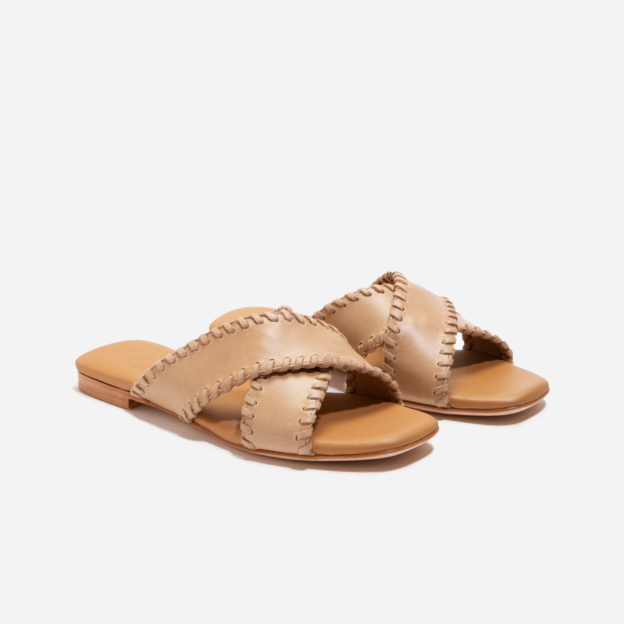 Catalina Sandal Whipstitch Almond – Nisolo