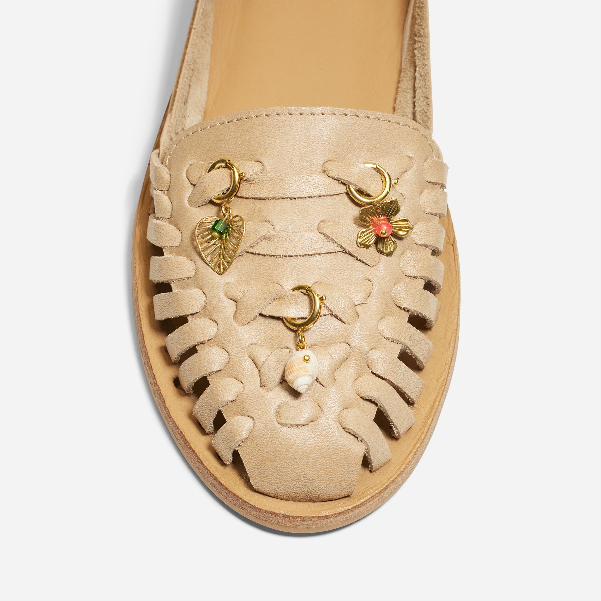 Shoe Charm Shell Natural