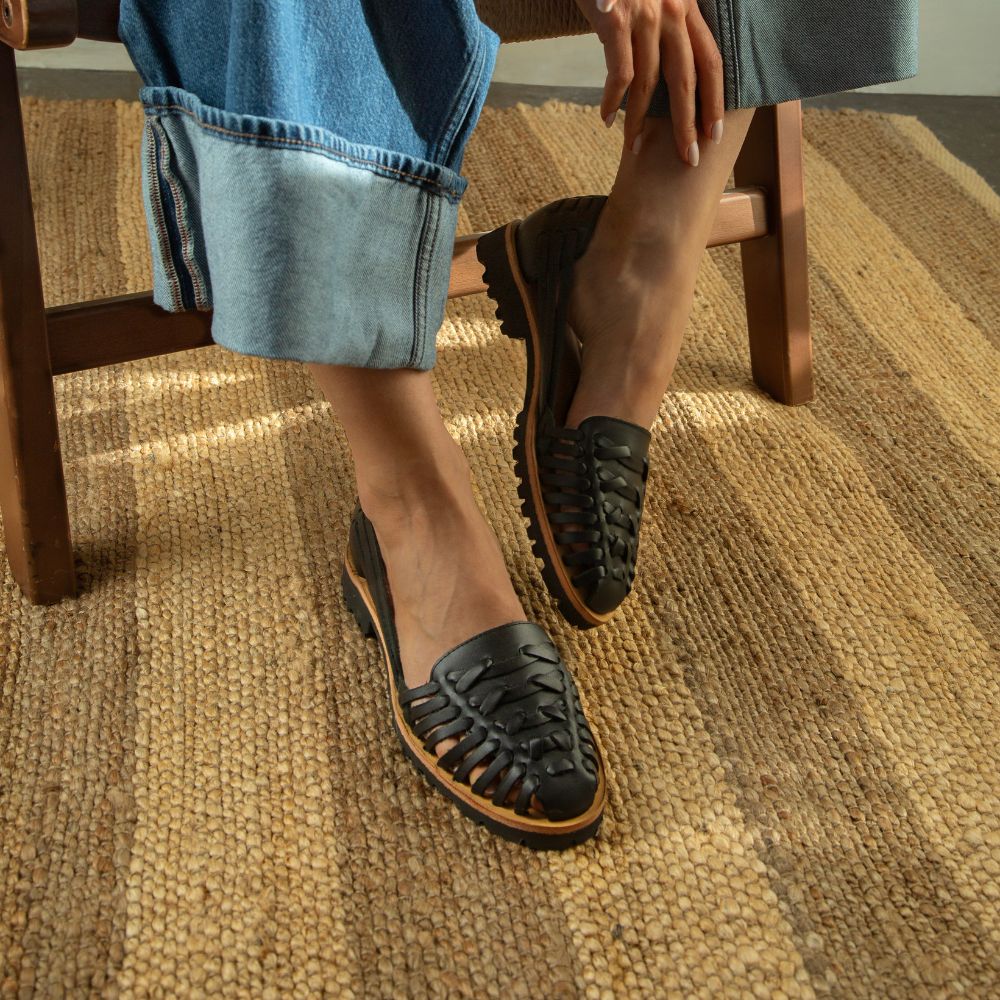 Women's Huarache Lug Sandal Black – Nisolo