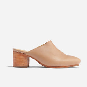 All-Day Heeled Mule Almond — Nisolo
