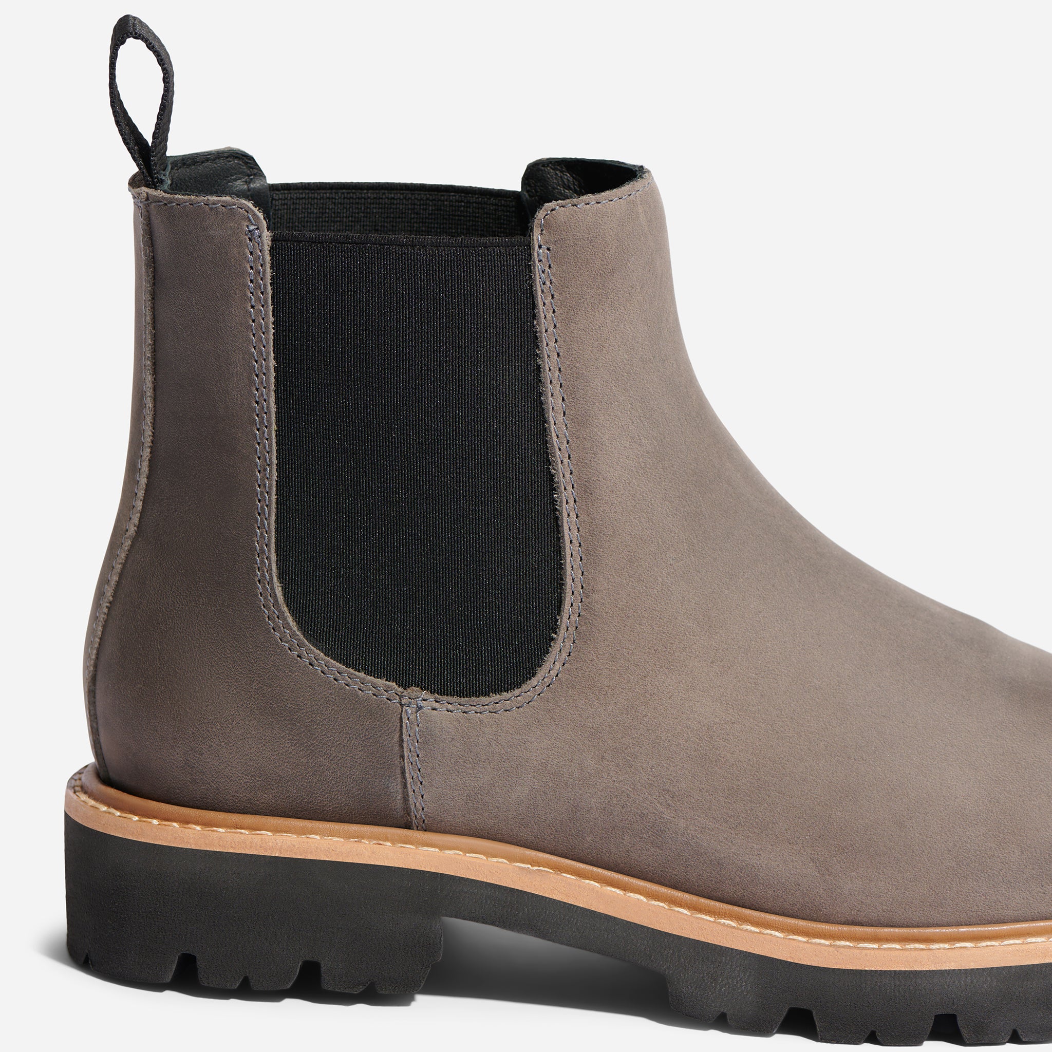 Go-To Lug Chelsea Boot Black | Nisolo
