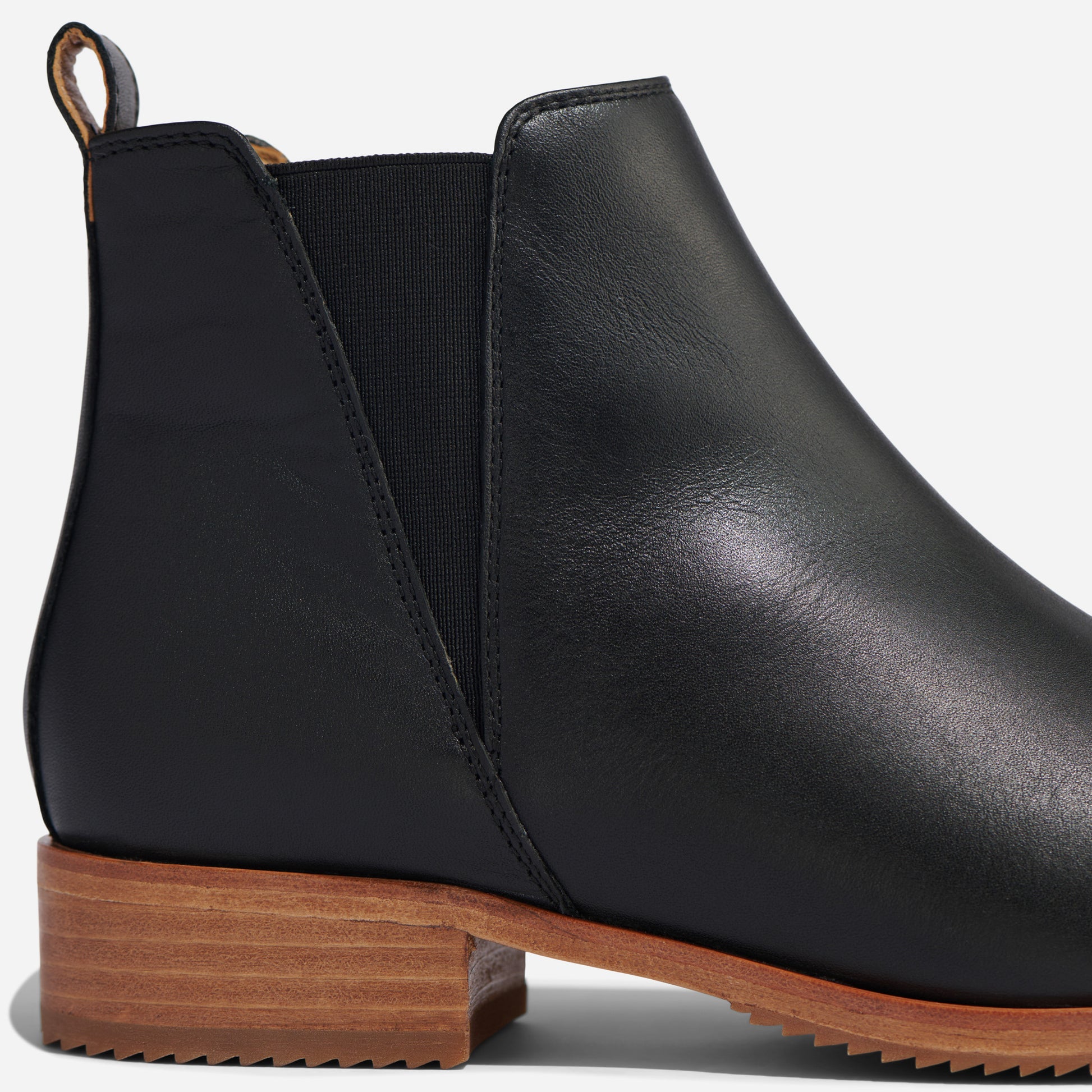 Nisolo Women's Eva Everyday Chelsea Boot Black, Size 9 Nisolo Women's Eva Everyday Chelsea Boot Black, Size 9