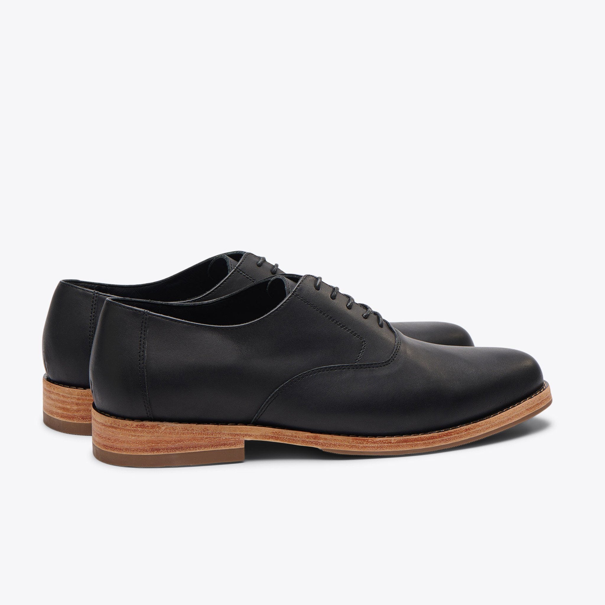 Product image 2 of the Everyday Oxford Black