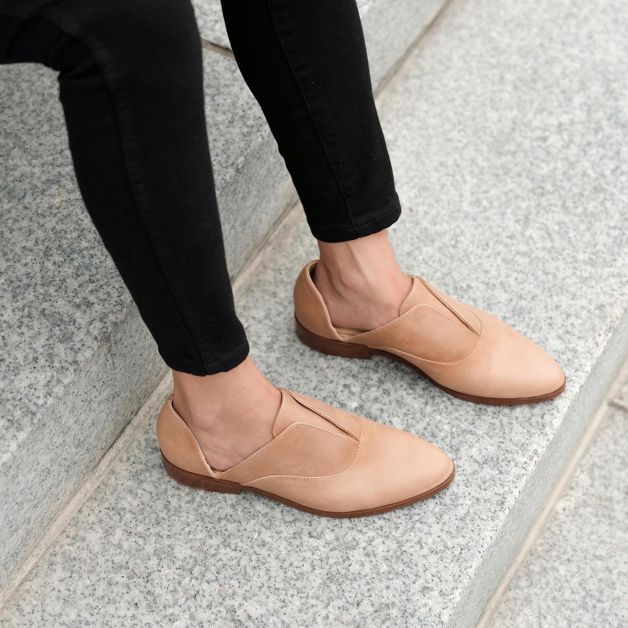 Image 1 of the Emma d'Orsay Oxford Almond on model 
