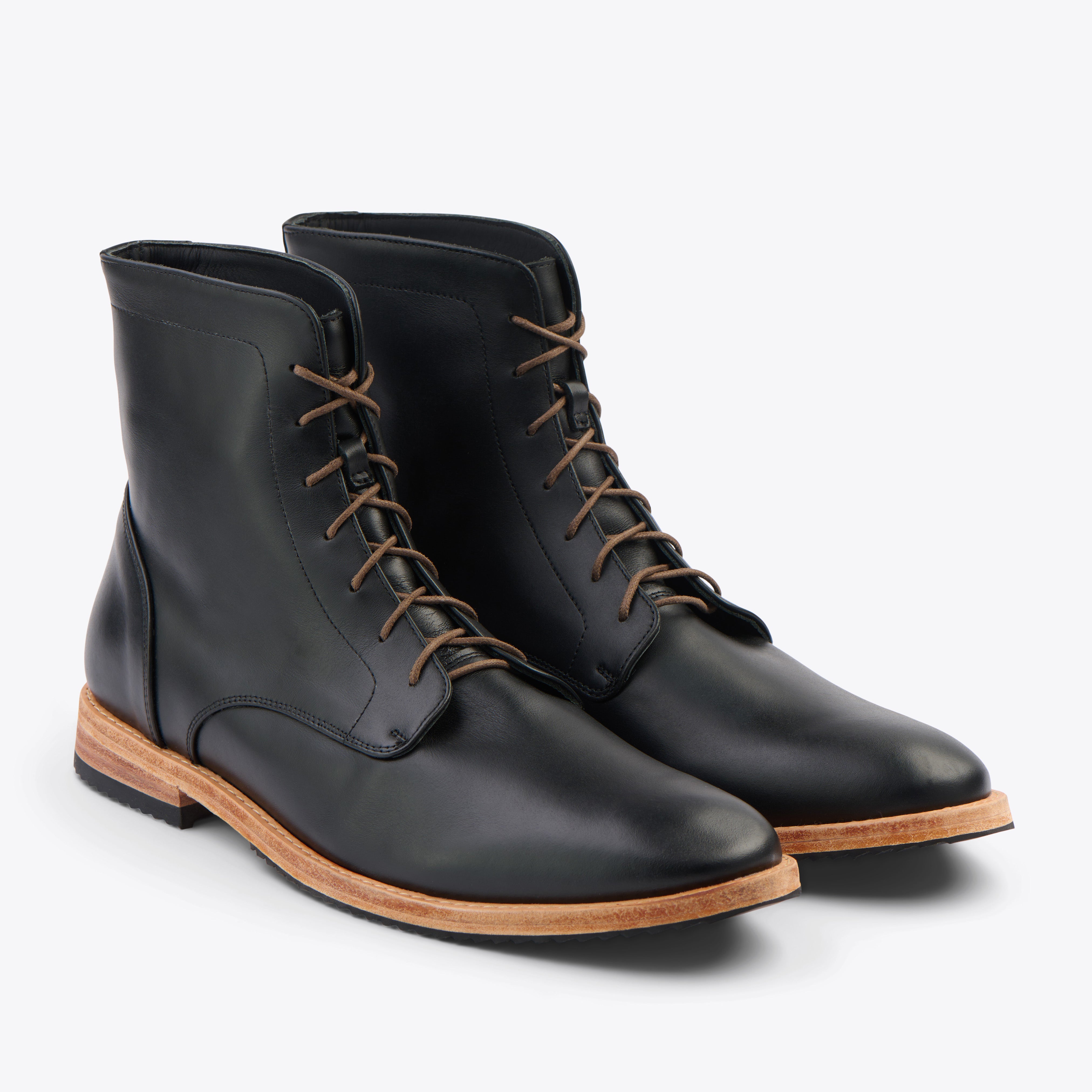 Nisolo Men's Everyday Lace-Up Boot