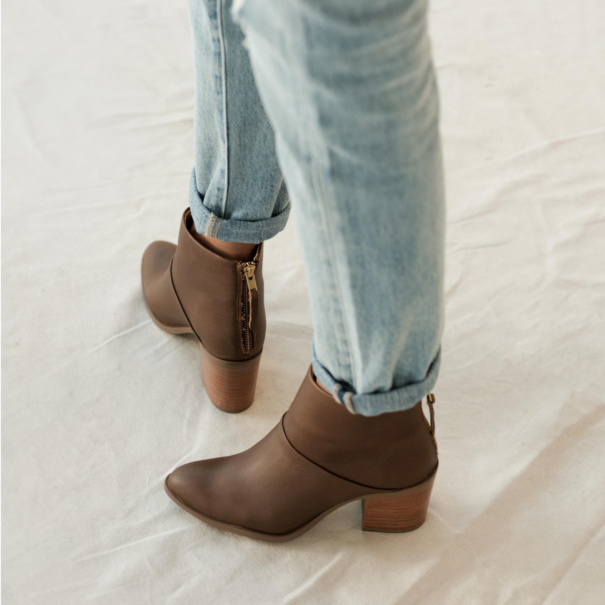 Toms leila clearance booties cognac