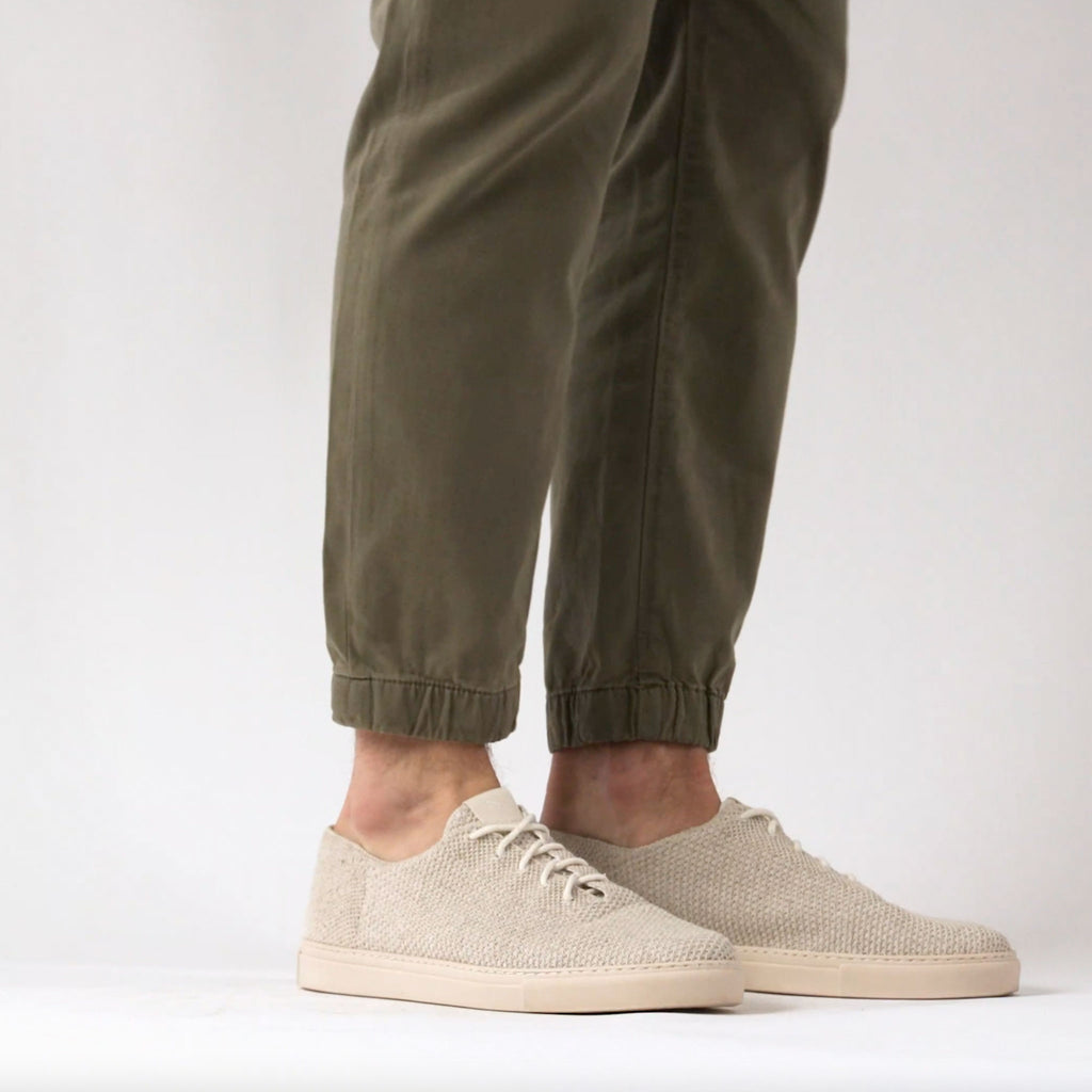 Video 1 of the Men's 365 Eco-Knit Sneaker Linen shown on a model in motion