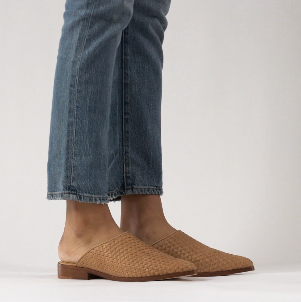Nisolo 2025 woven mules