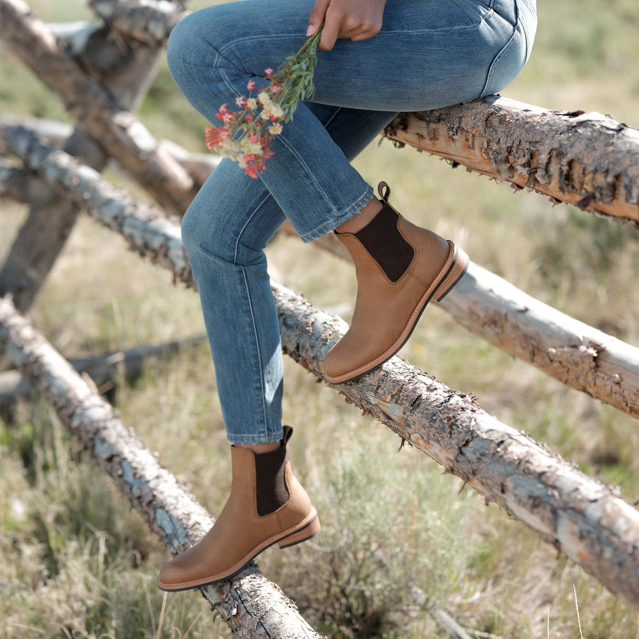 Nisolo Women s Carmen Chelsea Boot Almond Size 5