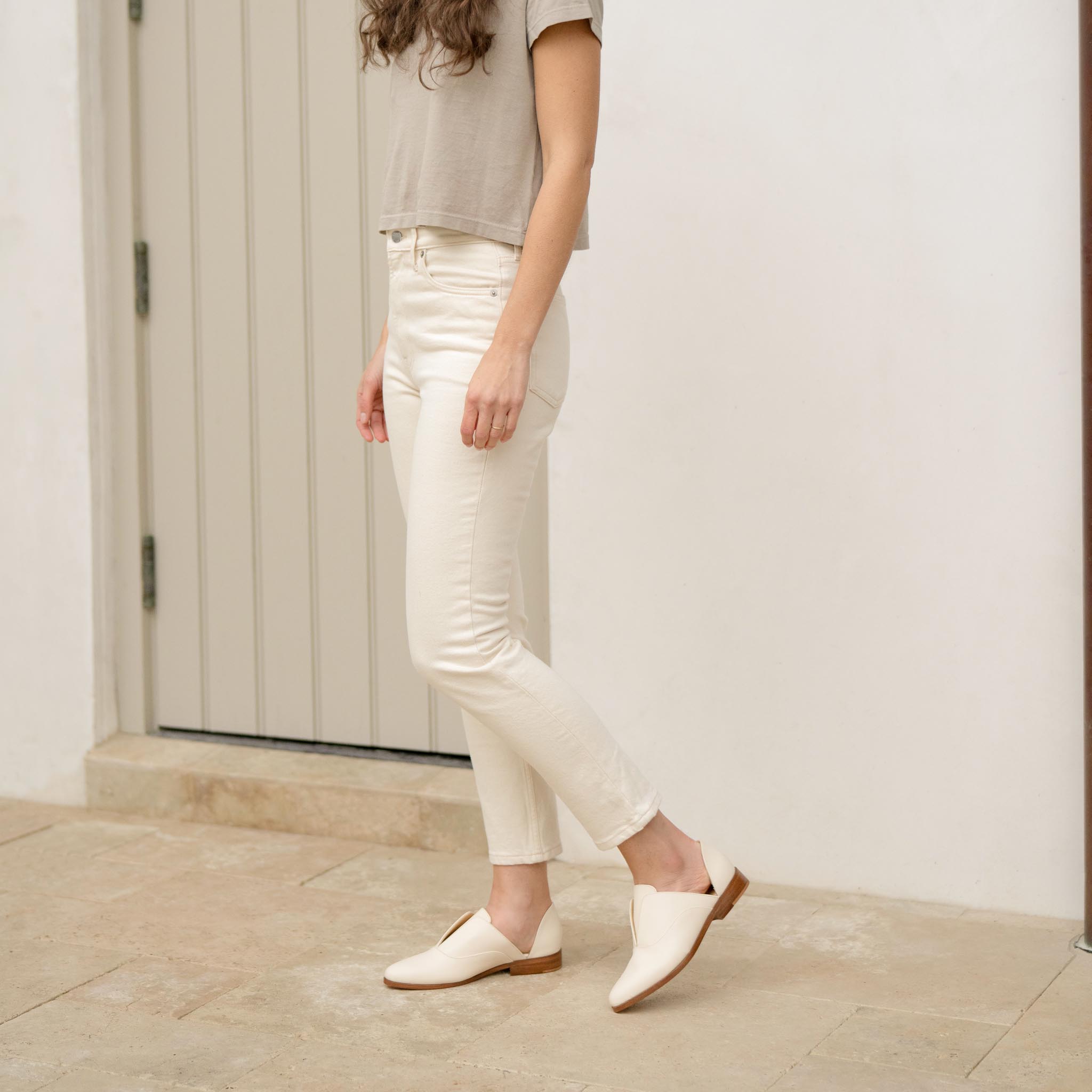 Image 3 of the Emma d'Orsay Oxford Bone on model